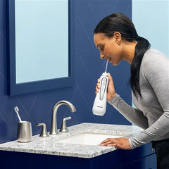 White Cordless Advanced 2.0 Water Flosser – White (WP-580)