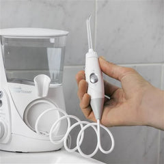 White Aquarius Professional Water Flosser – White (WP-670)